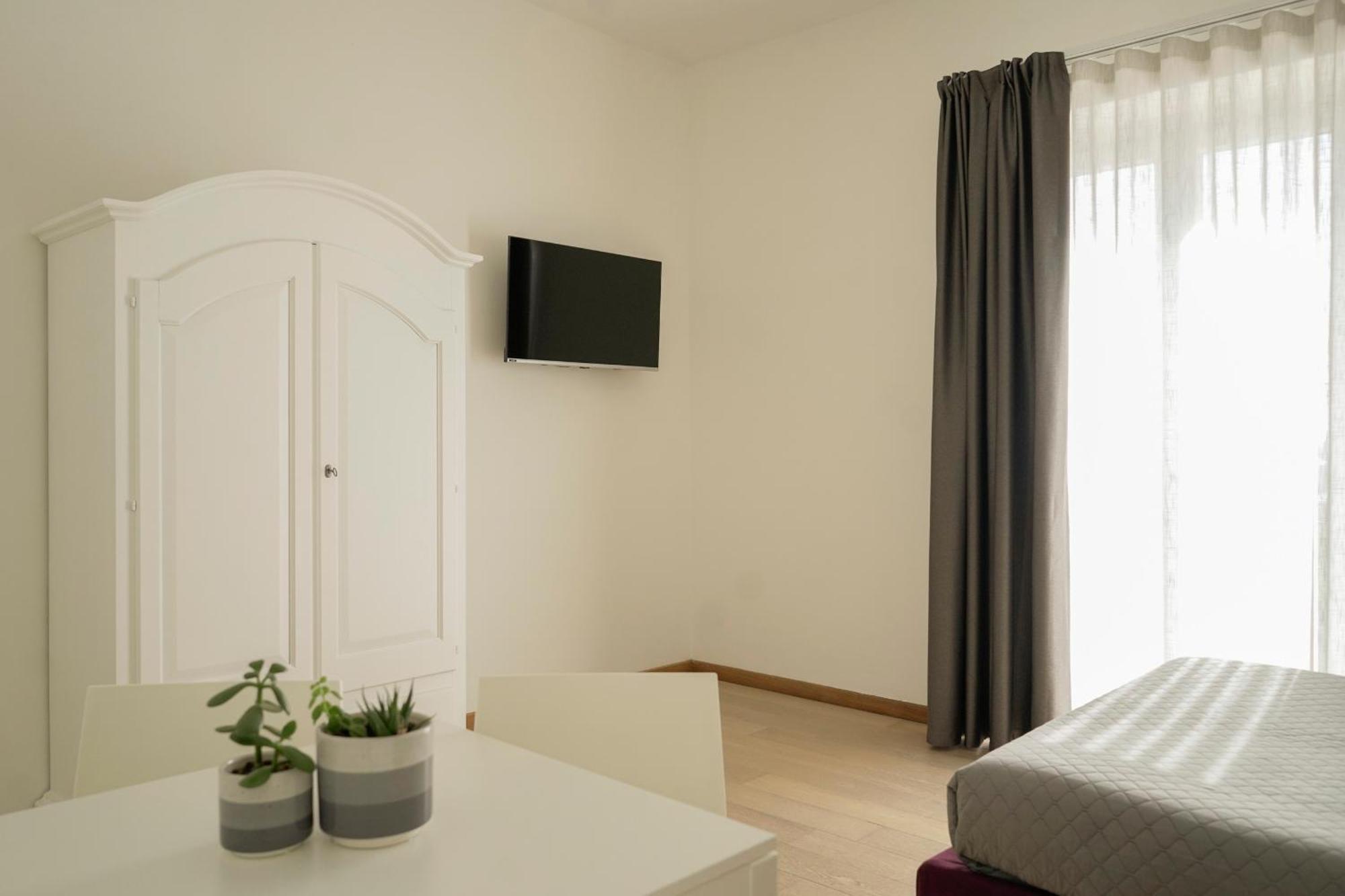 Terra Di Vento Bed & Breakfast Montecorvino Pugliano Exterior photo